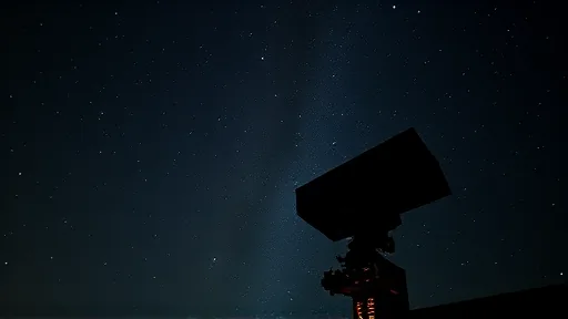 JWST finds bright galaxies that may be brown dwarfs (Bild 1)